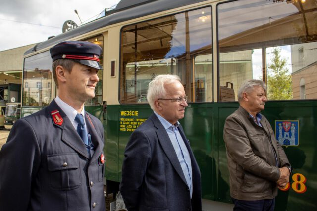 Od lewej: Łukasz Bandosz, Jan Firlik i Wojciech Tulibacki