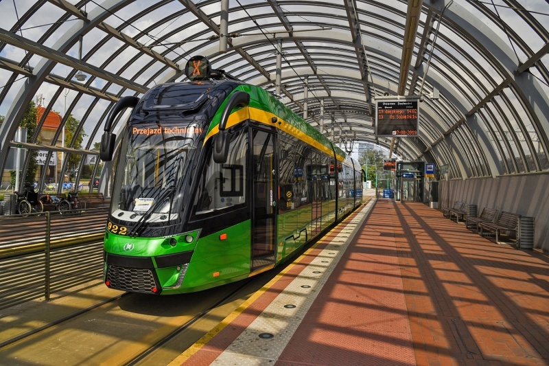 Zakup nowoczesnego niskopodłogowego taboru tramwajowego