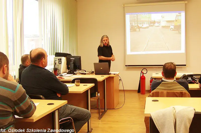 Ośrodek Szkolenia Motorniczych – nr uprawnień 013064/PT